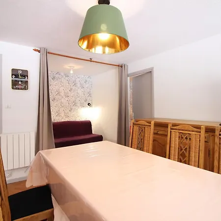 F2 Bis Au Mont-dore Avec Balcon, Au Pied Des Pistes, 6 Pers, Parking, Ascenseur - Fr-1-415-150 Apartment Le Mont-Dore