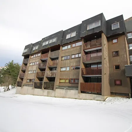 Apartment F2 Bis Au Mont-dore Avec Balcon, Au Pied Des Pistes, 6 Pers, Parking, Ascenseur - Fr-1-415-150 *